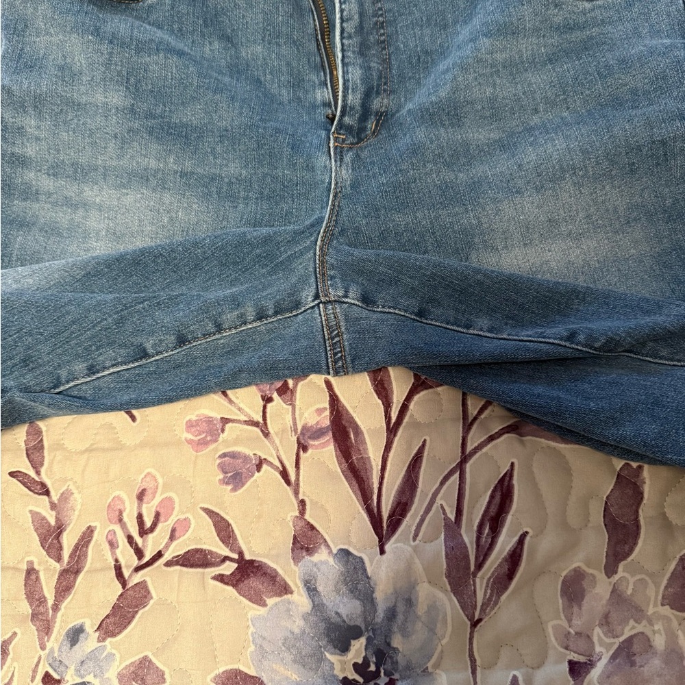 Nanette Lepore Blue High Rise Jeans - Picture 5 of 6